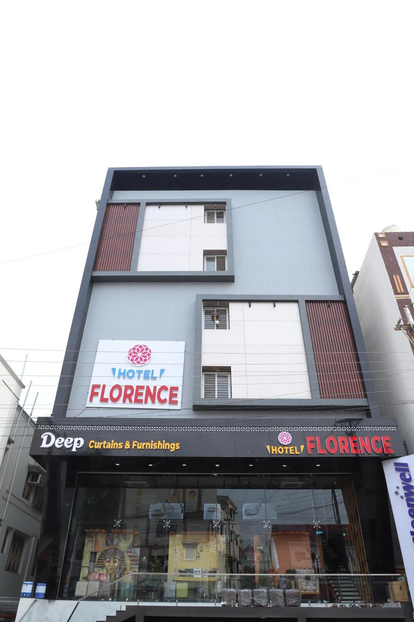 Hotel Florence Nanded Exterior photo